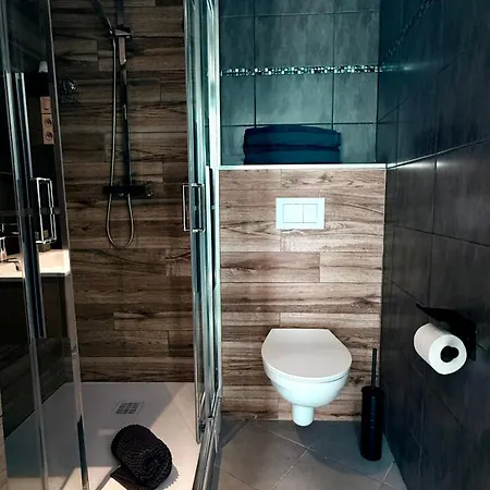 Apartment Air-conditioned With Terrace 5 Min To Metro Line 14 Orly